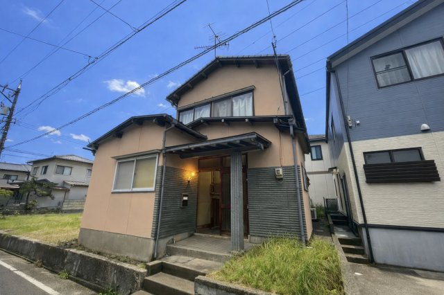 石川県金沢市久安3丁目　中古戸建