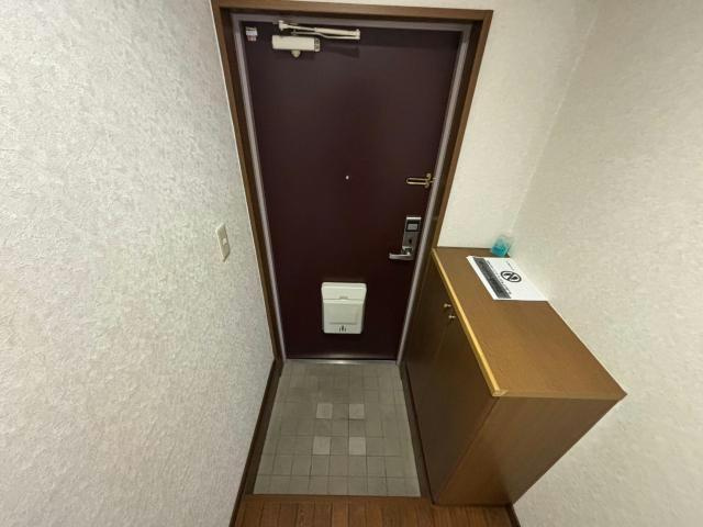 アムールエバーハイツの玄関