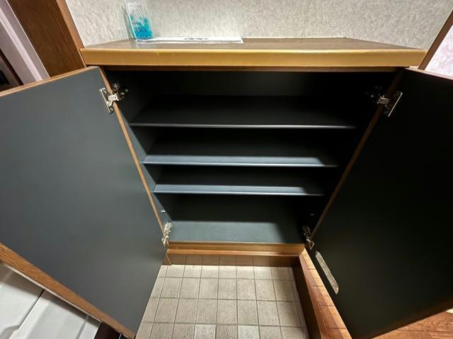 アムールエバーハイツの玄関