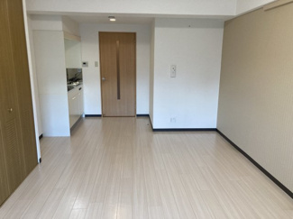 【居間・リビング】 | ヴィラ・ウェリントン | ヴィラ・ウェリントン　４０５号室と同タイプの写真です。