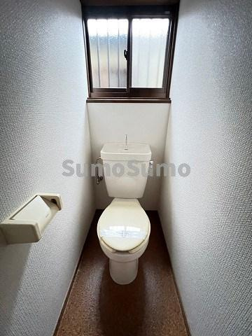 阪本ハイツのトイレ|落ち着いたトイレです