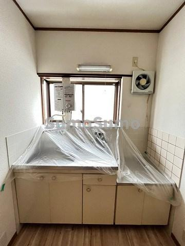 阪本ハイツのキッチン|お料理しやすいキッチンです