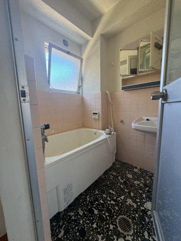 赤浦マンションの浴室
