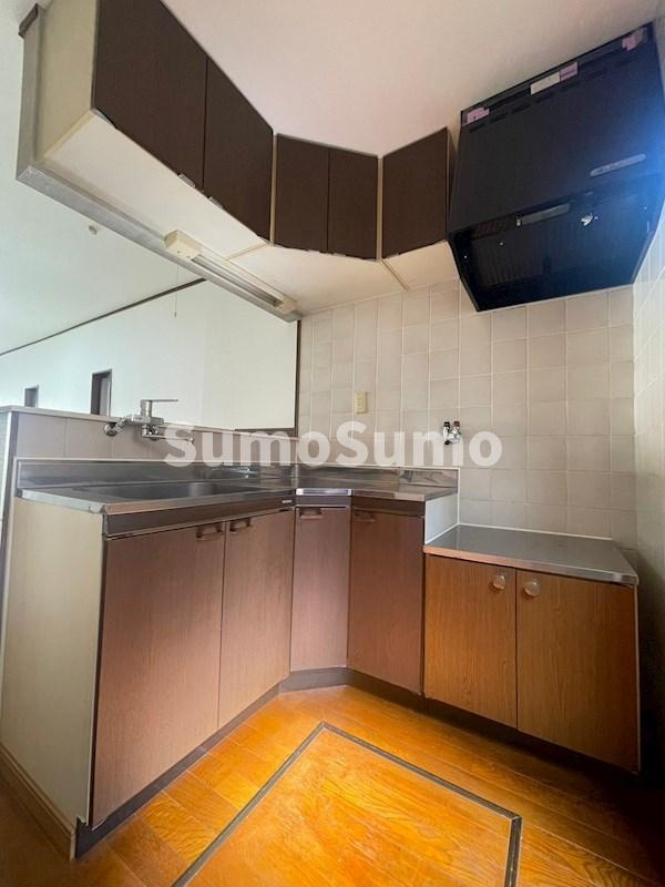 野田町8丁目貸家　C号のキッチン|使いやすいキッチンです