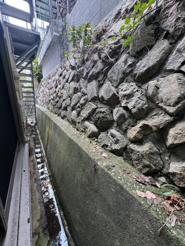 鶯橋マンションのバルコニー