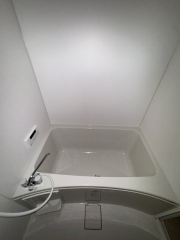 鶯橋マンションの浴室