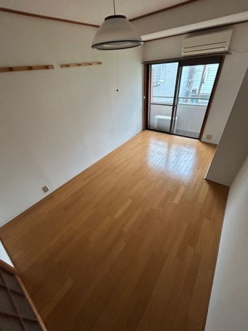 飛松ハイツの寝室