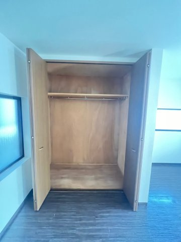 西岡本四丁目貸家の収納