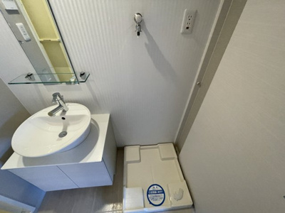 【設備】 | S-RESIDENCE新大阪駅前 | 室内洗濯機置き場です。