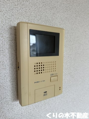【セキュリティ】 | カーム・リリー | モニター付きインターホンです