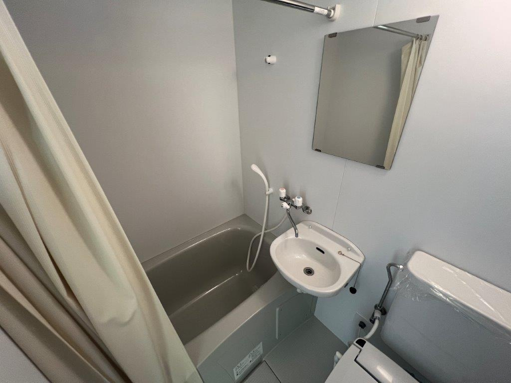 花水木ハウスの浴室