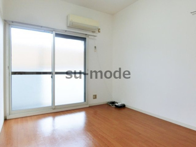 【居間・リビング】 | 春日ハイツ