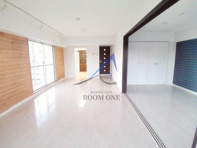 リバーサイドタウン木場南スカイハイツの居間・リビング|洋室のお部屋です。