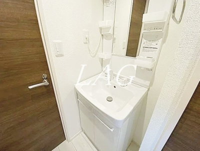 【洗面所】 | ＤＥＮ高島平 | 洗面台です。