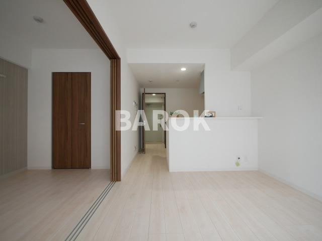 アイ・ウエスト高宮の居間・リビング