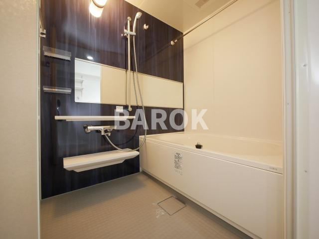 アイ・ウエスト高宮の浴室