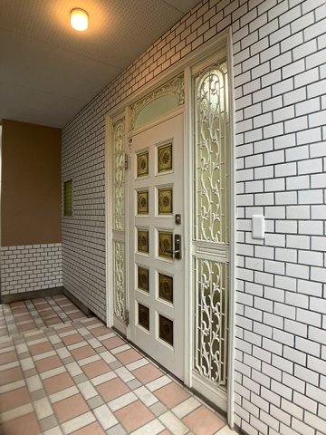 三島市　西旭ヶ丘町の玄関