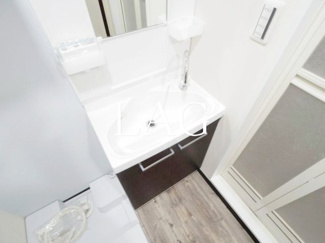 【洗面所】 | フォセット高砂 | 洗面台です。