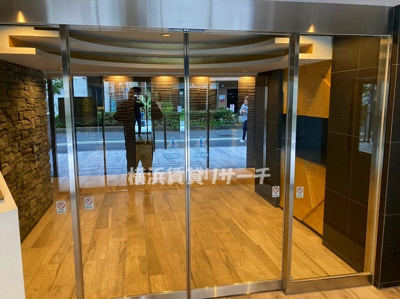 【エントランス】 | メインステージ横濱伊勢佐木3