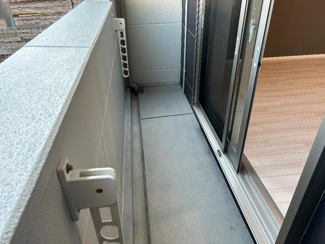 仮称）柏市船戸　新築アパートのバルコニー