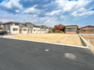 【前面道路含む現地写真】 | 四日市市釆女町《全2区画》