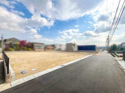 【前面道路含む現地写真】 | 四日市市釆女町《全2区画》