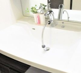 【独立洗面台】 | ライオンズ鶯谷マークスフォート | 独立洗面台、朝の身支度には欠かせません