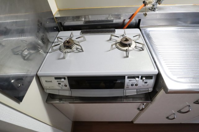 ルミエールSHIMAMURAのキッチン