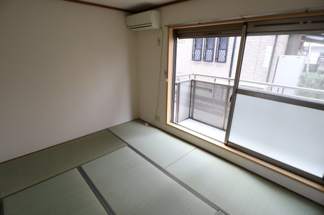 ルミエールSHIMAMURAの和室