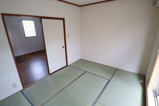 ルミエールSHIMAMURAの和室