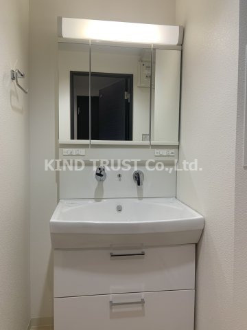 T・Y天六の洗面所|ゆったりとスペースのある洗面所