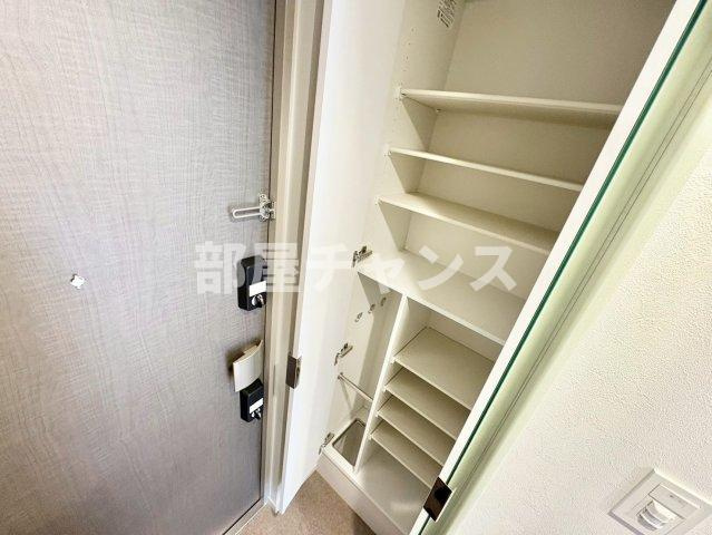 プレサンス上前津ディアシスの収納