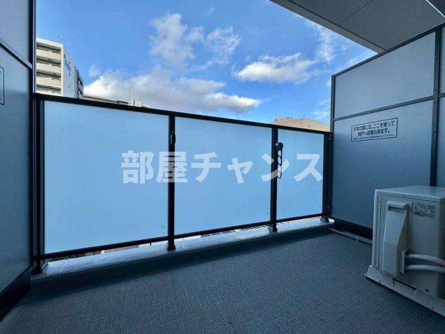プレサンス上前津ディアシスのバルコニー