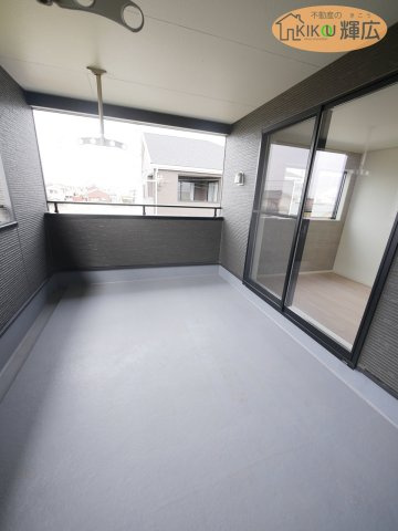 姫路市飾東町庄（15号）　中古戸建のバルコニー