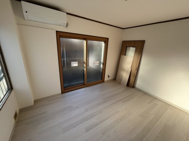 渡辺リバーサイドビルのトイレ|他室参考写真