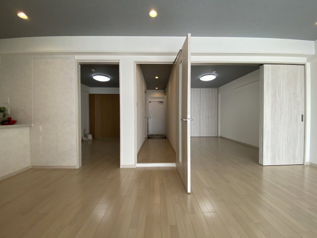 フジタ第二熱海マンションの居間・リビング