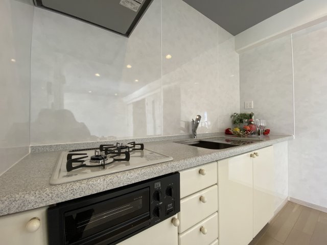 フジタ第二熱海マンションのキッチン