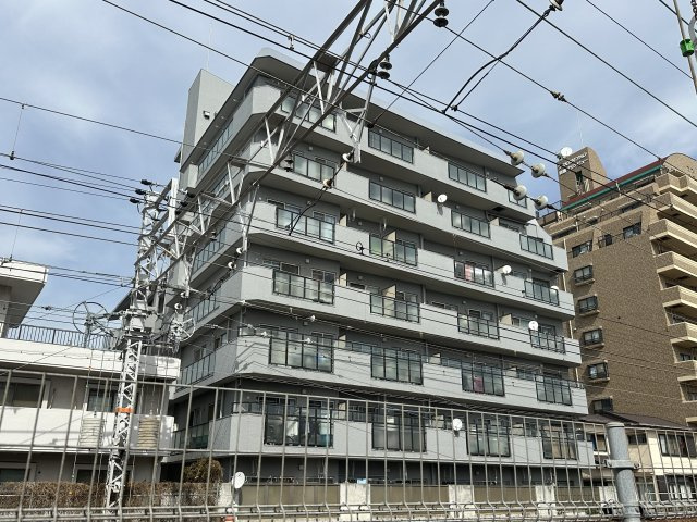 メイクアップハイツ須磨浦2号棟の外観