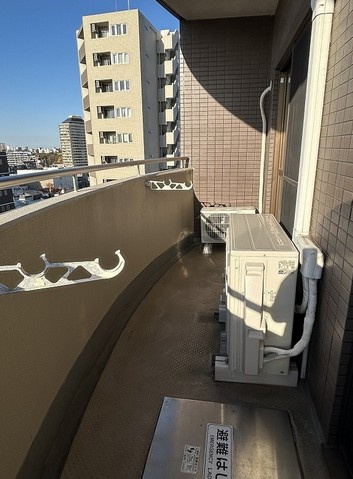 【バルコニー】