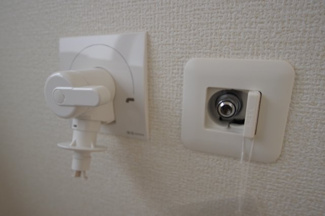 【ランドリースペース】 | 【仲介手数料無料！！】府中市若松町2丁目　新築戸建て（全2棟）2号棟　4680万円 | ガス乾燥機用ガス栓