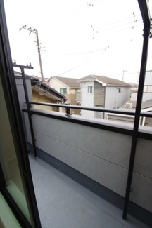 【バルコニー】 | 【仲介手数料無料！！】府中市若松町2丁目　新築戸建て（全2棟）2号棟　4680万円 | 西バルコニー