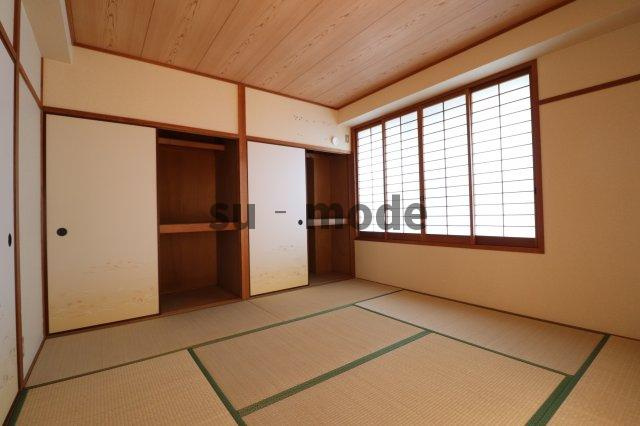 ひかりハイツの和室