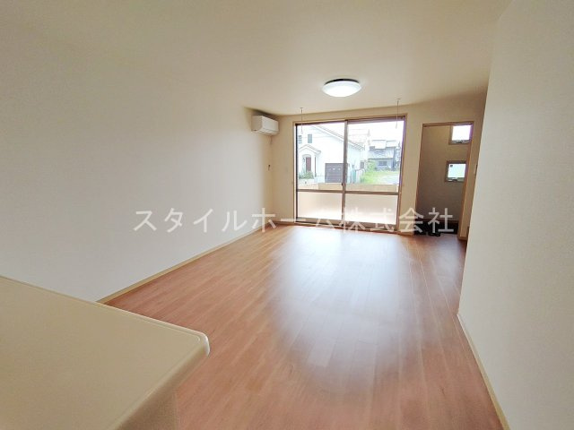 セルリアンコートEの居間・リビング