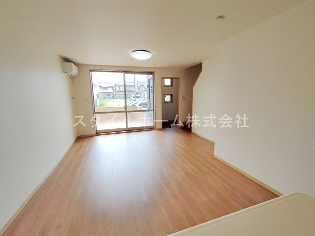 セルリアンコートEの居間・リビング