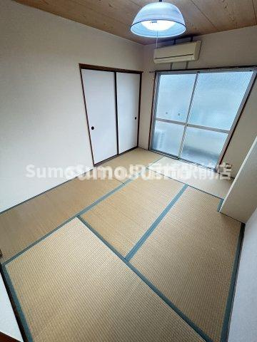 ハイツフェニックスの寝室|使い勝手のいい寝室です