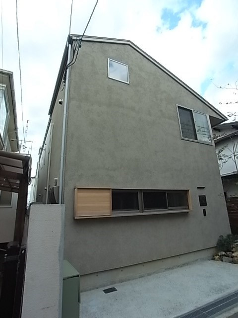 ミストレスカサスの外観