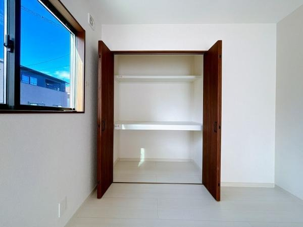 東広島市黒瀬町楢原　中古一戸建ての収納