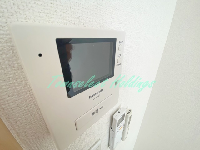 プラシードハウスのセキュリティ|モニター付きインターフォン