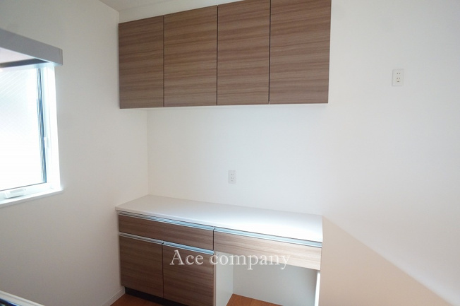 【収納】 | 八尾市南亀井町2丁目 | キッチン背面、カップボード付きです♪