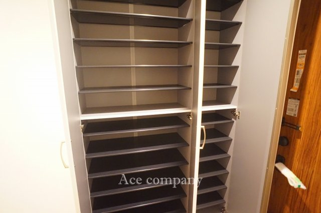 【収納】 | 八尾市南亀井町2丁目 | 玄関のシューズボックスです♪